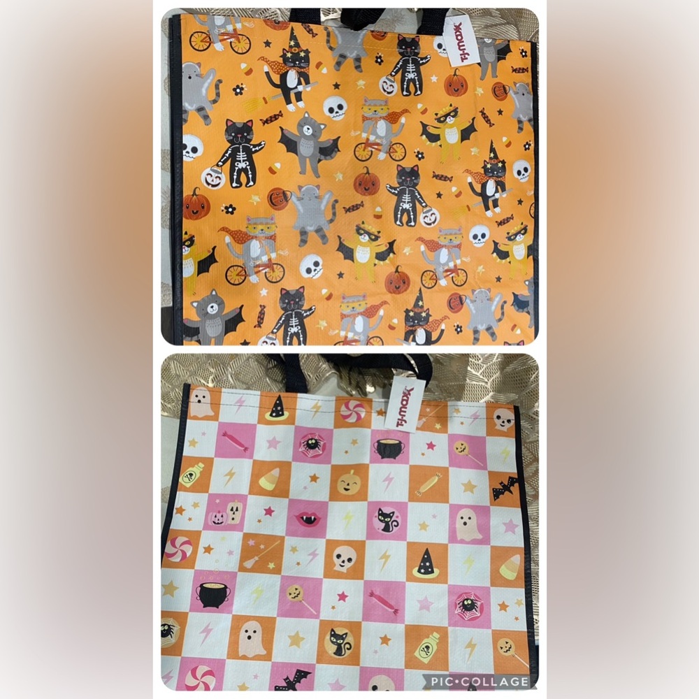 Tjmaxx reusable tote Halloween x 2: Halloween cats 🐱 and checkered 🎃 👻 🧙‍♀️